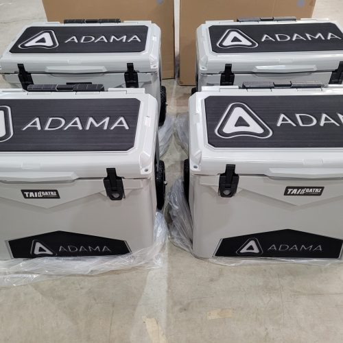 ADAMA 60 qrt wheeled